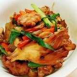 鶏とニラ、舞茸の炒め物